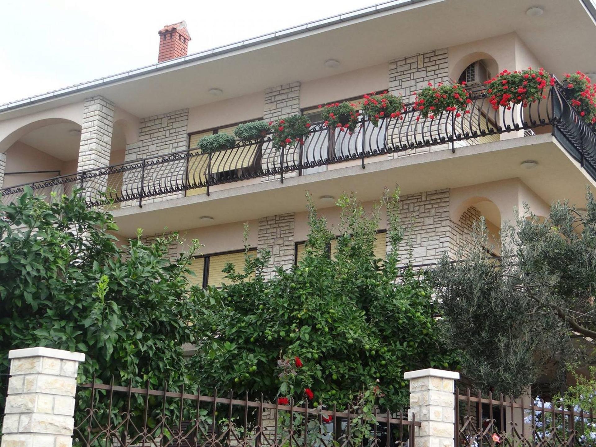 Apartment Bareta تروغير المظهر الخارجي الصورة